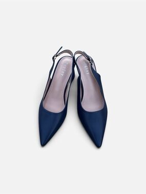 Eugisy Navy Pointed Slingback Pumps